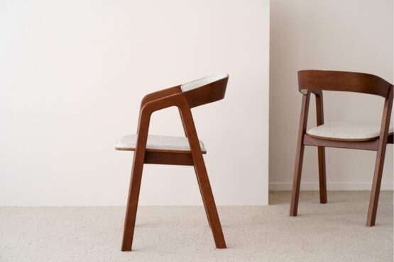 set-2-chairs-aira-wood-brown-and-grey (1)