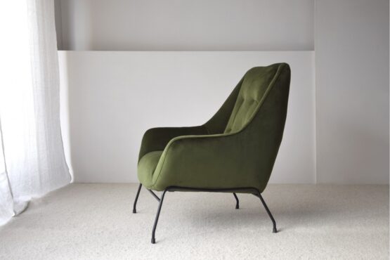 dark-green-velvet-armchair (1)