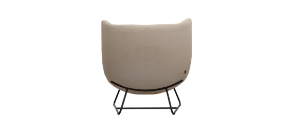 vilmersPRODUCT_PHOTOS1_SOFT_FURNITURE1_3_ARMCHAIRSPRODUCT_PHOTOSPeacharm_88_armBERYL_rainy_dayPEACH_BERYL_rainy_day_metal_black_frame_Vilmers_3